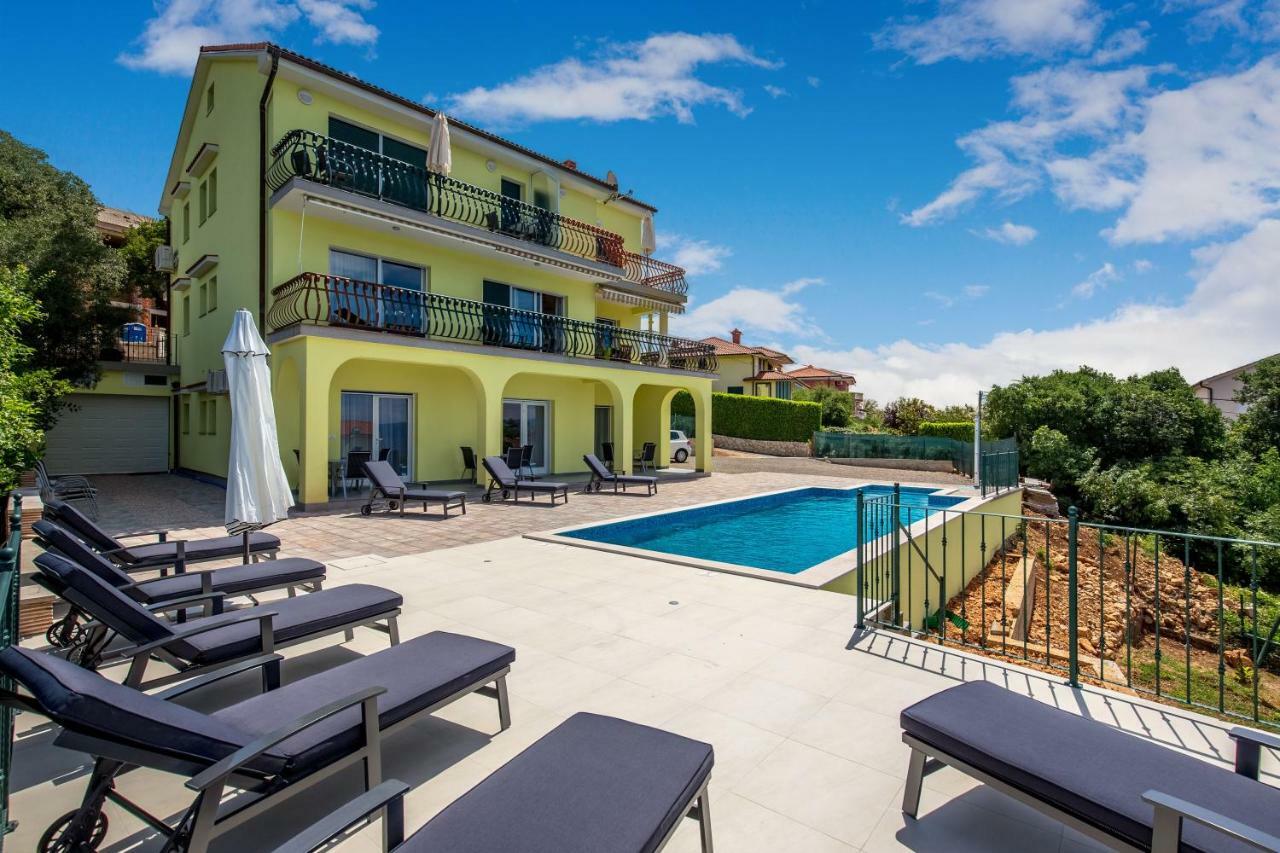 Luxury Apartments Kostrena With Pool Bagian luar foto